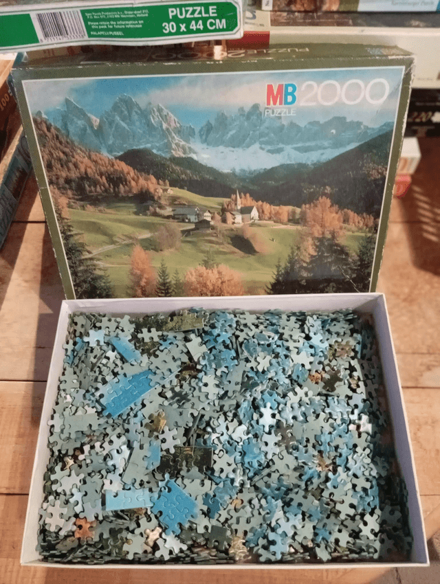 Puzzle MB 2000 pièces paysage montagne