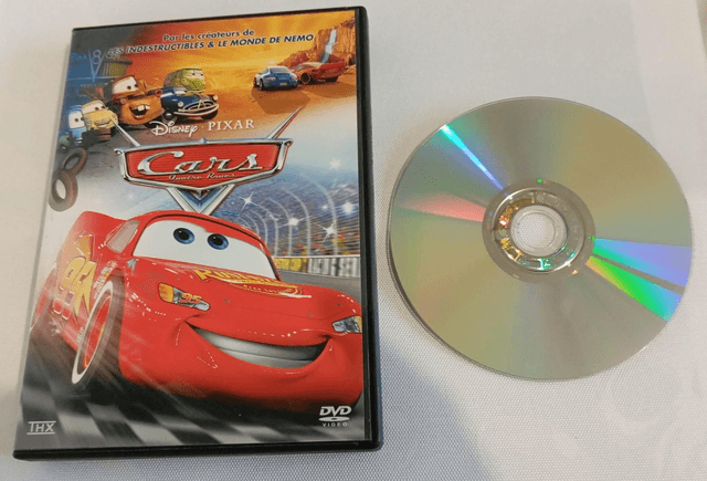 DVD Disney Cars