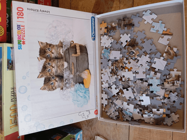 Puzzle Clementoni 180 pièces chatons baignoire 