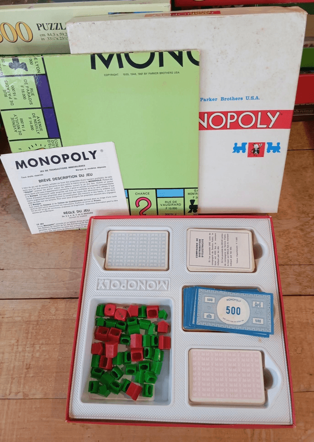 Jeu Monopoly Miro boîte carré