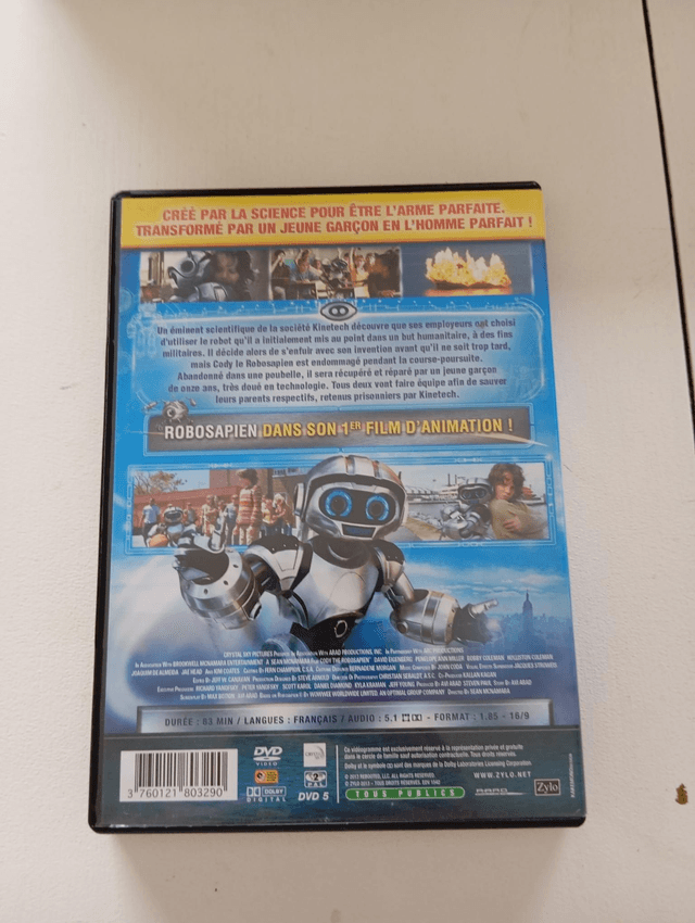 DVD Cody le robosapien 