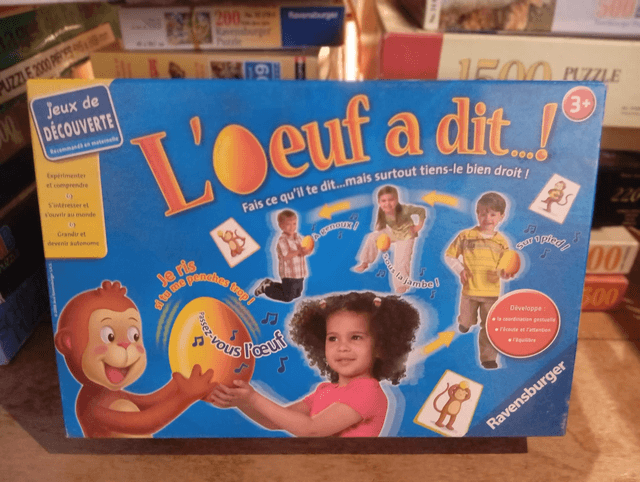 Jeu de société L&#039;oeuf a dit Fais ce qu&#039;il te dit 