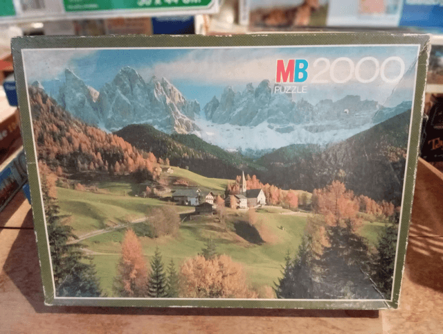 Puzzle MB 2000 pièces paysage montagne